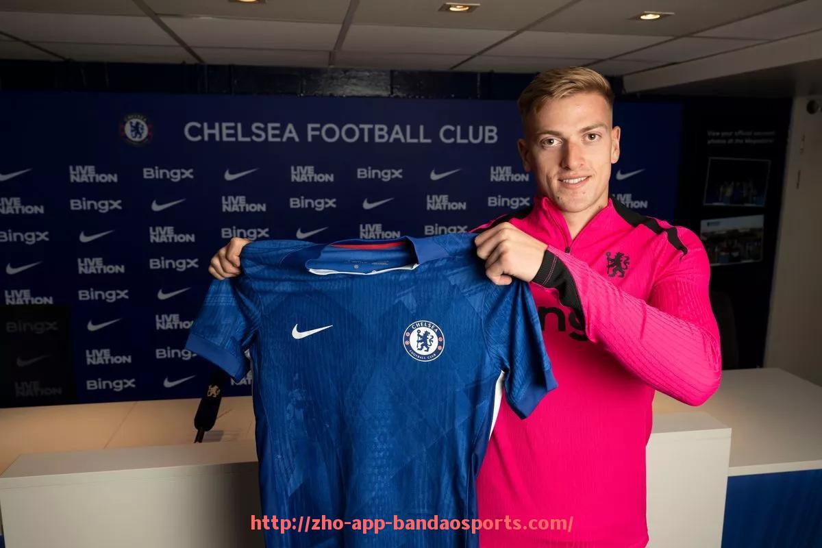 半岛体育app-CBA足球队比赛视频：CBA与足球联赛的比赛视频是否共存