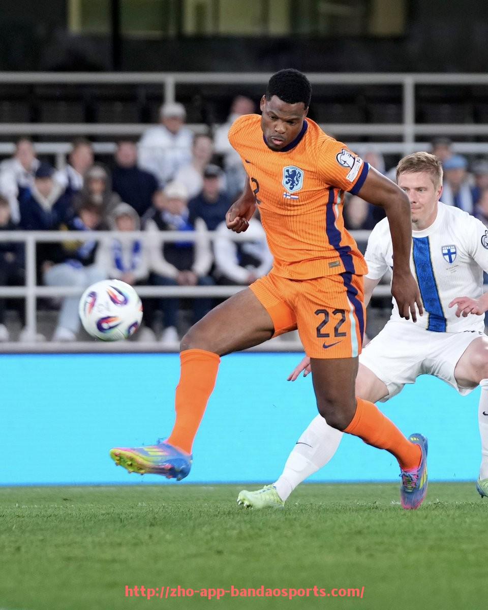 半岛体育app-NBA火箭队历任教练名单及执教风格评析