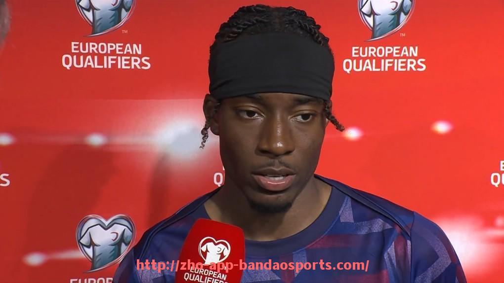 半岛体育app-法甲最佳球员得票情况及评选标准解析